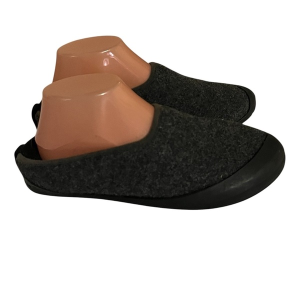 Mahabis Wool Slippers Sz 7 - 7 1/2(38) - Picture 1 of 14
